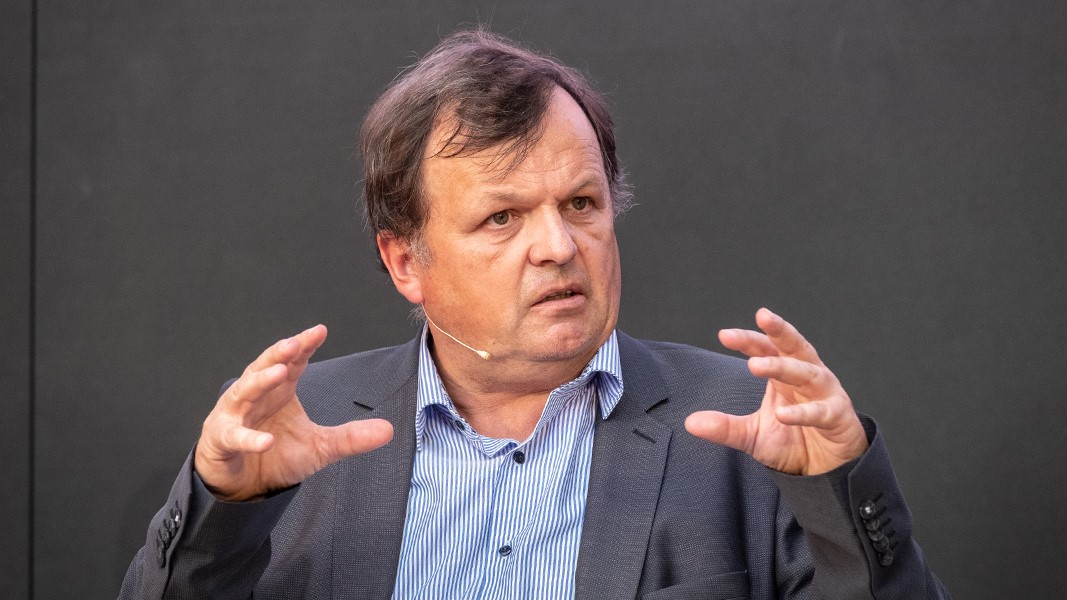 Klaus Holstein